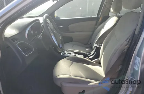 2011 Chrysler 200 Touring from USA, damaged, VIN 1C3BC1FG4BN539161